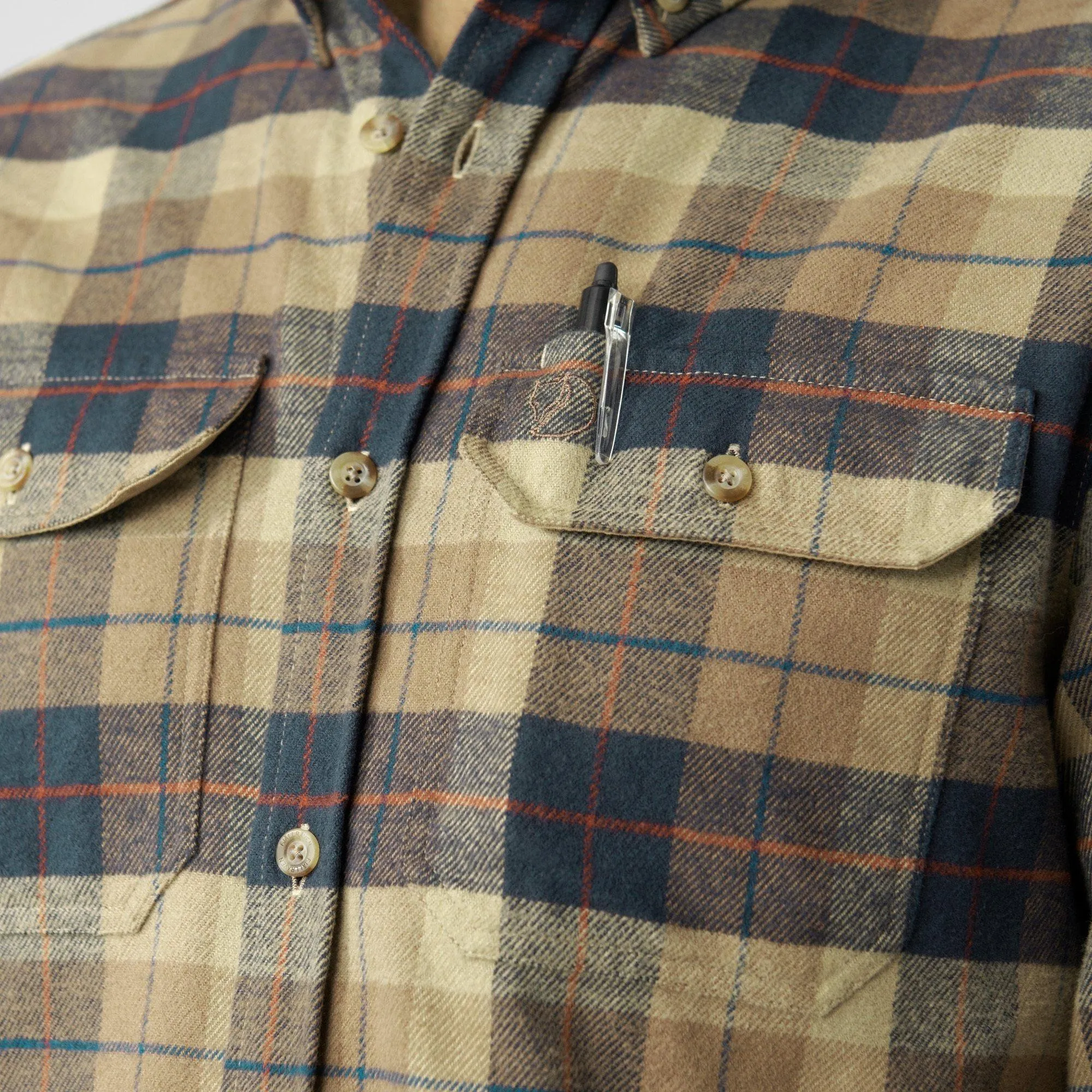 Men's Fjallraven Singi Heavy Flannel Shirt | Men's Shirts | George Fisher UK