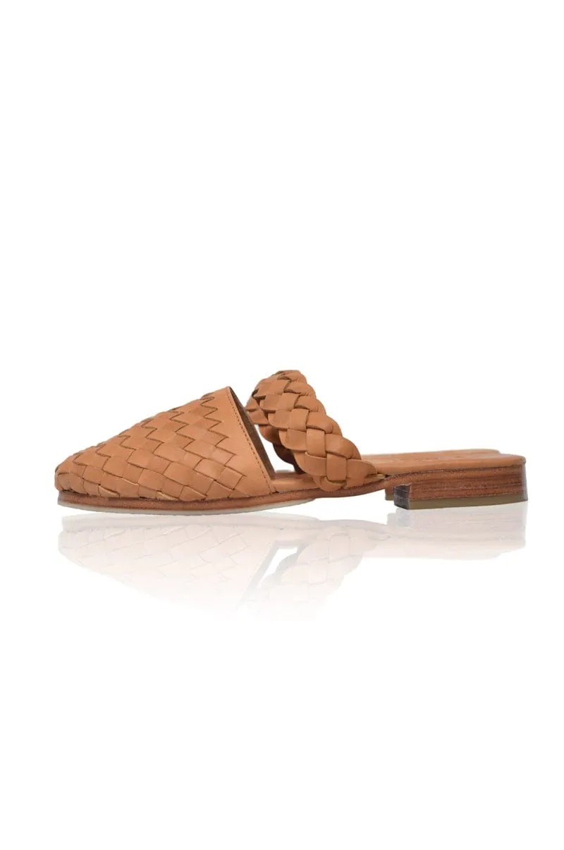 Sea Escape Slide Sandals in Light Tan