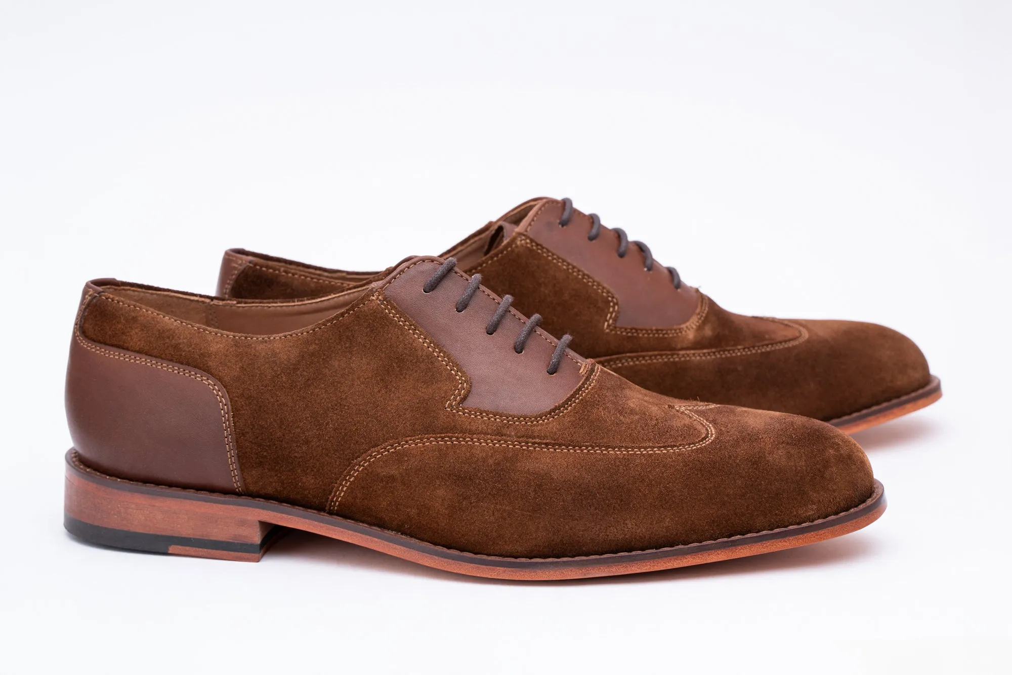 Twin Texture Wingcap Oxford