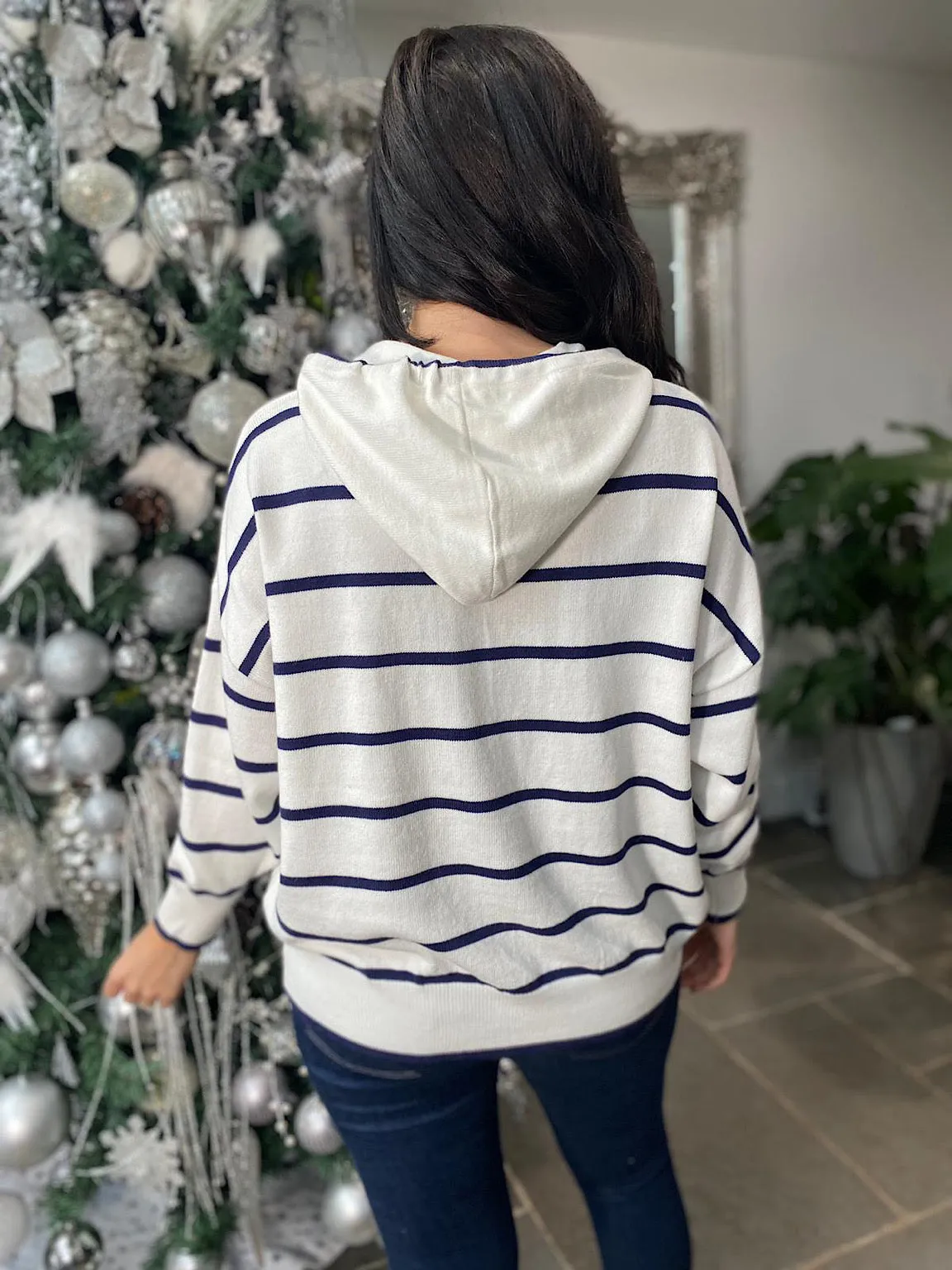 Winter White Chain Drawstring Hoodie Gina