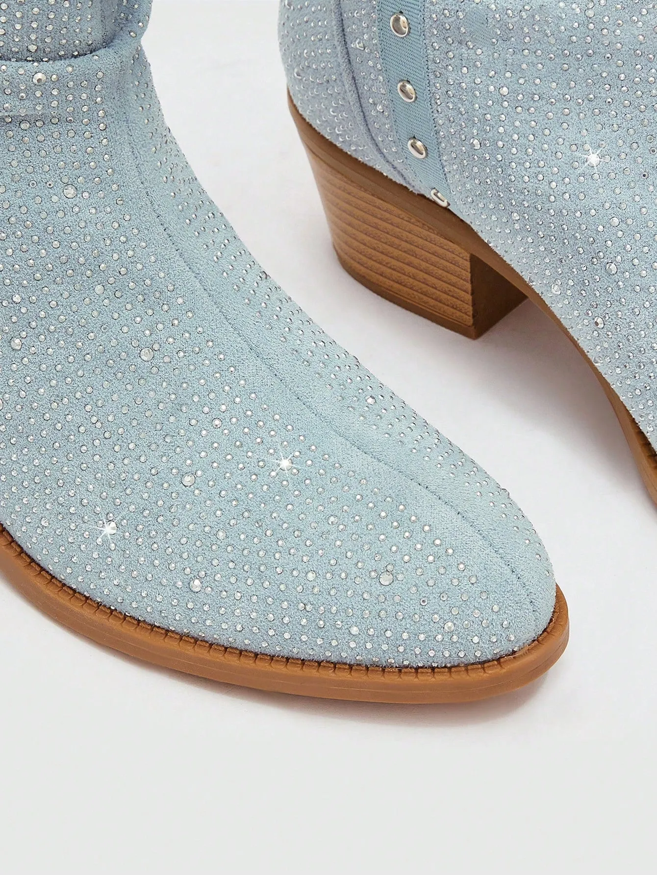 Women Studded Decor Faux Suede Fashion Boots, Fashion Baby Blue Slouchy Boots For Outdoor